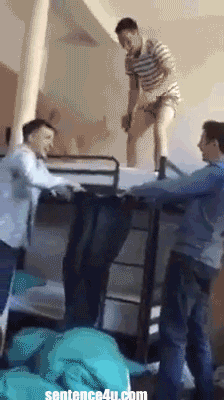 funny-college-boys-who-saw-that-coming-who-saw-that-coming.gif.705b31245d8519a47b13d2bd3861fa6c.gif